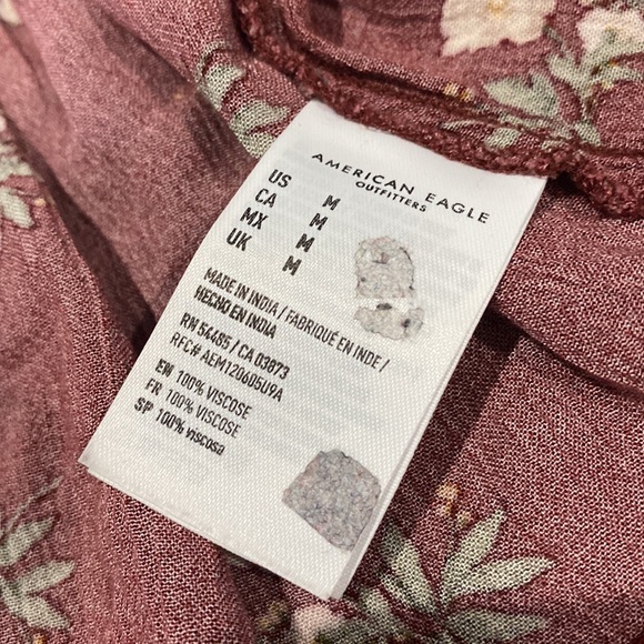 American Eagle Maroon/ Flowered Blouse Women’s - Picture 4 of 8
